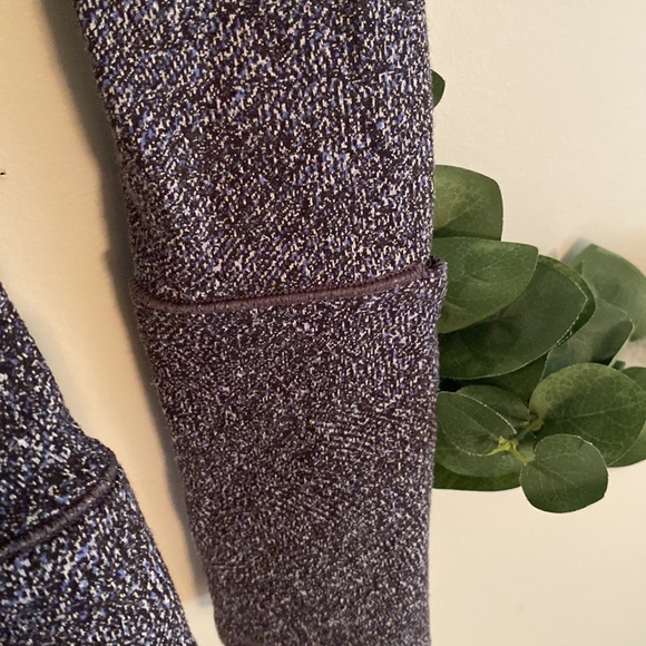 Lululemon Cypress Kiss Long Sleeve size 2 
Fusion Jacquard Black Violet Viola - Picture 14 of 14